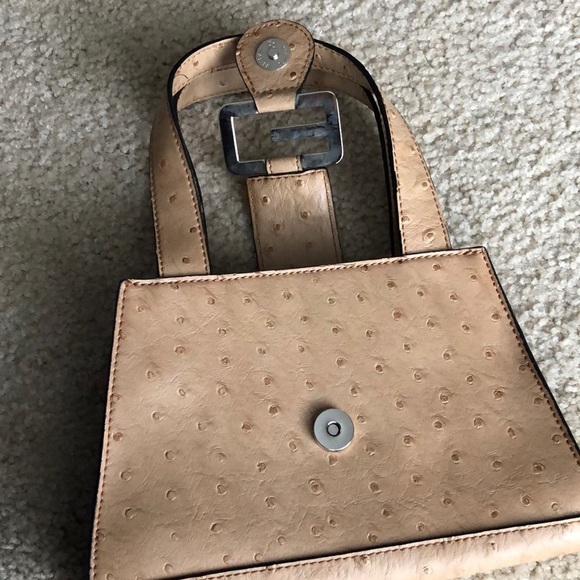 Mini Guess Purse - Picture 4 of 7